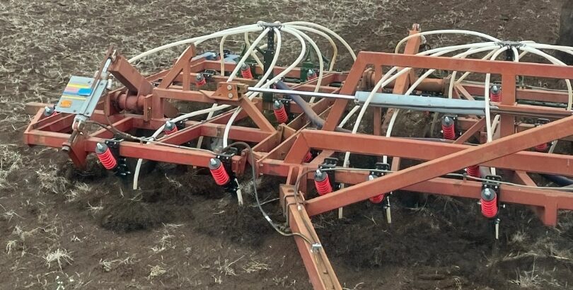 Ryan Tyne's fitted to a Gason 1500 which can quickly switch to discs