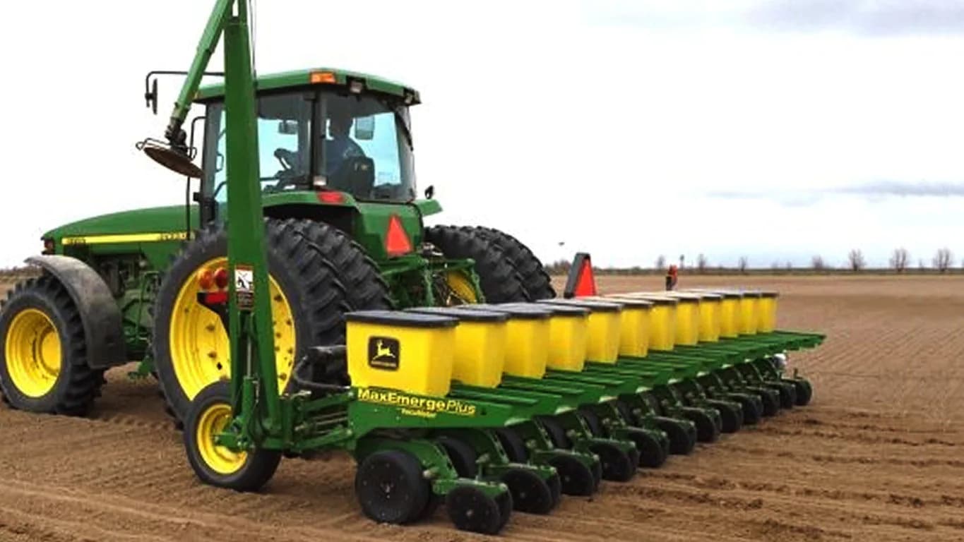 John Deere Box Planter Maxemerge plus