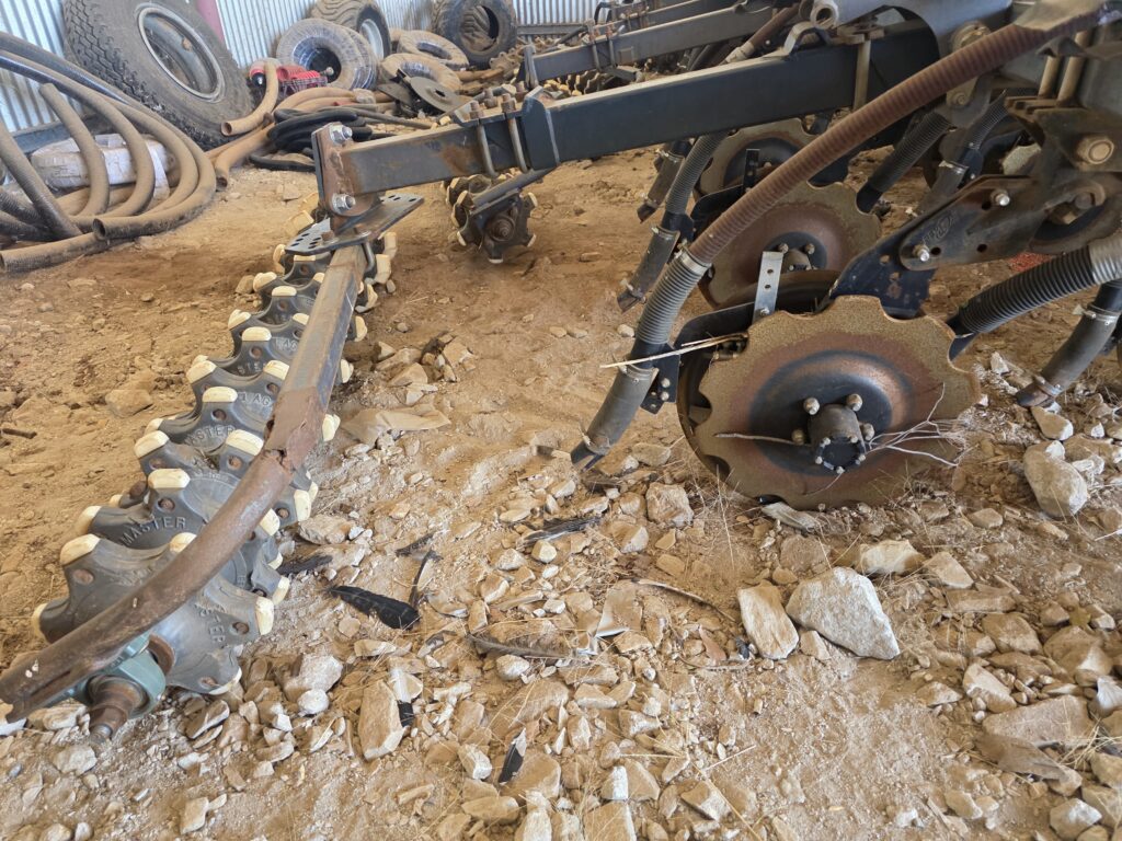 disc vs tyne - rob hensley - discs on rfm seeder